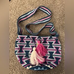 Stylish Multicolor Geometric Pattern Bucket Bag